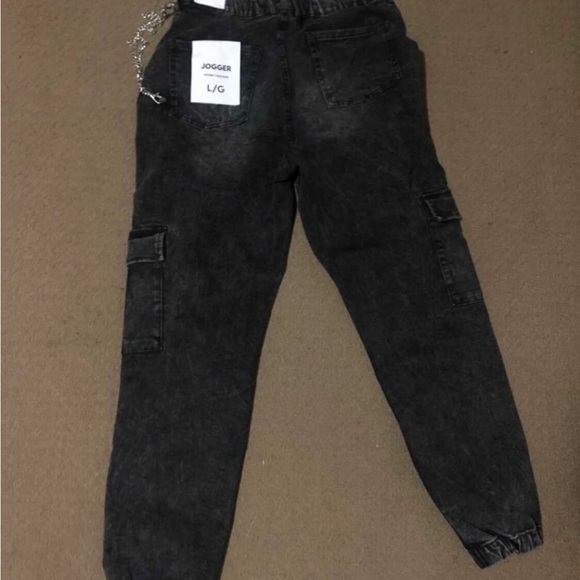 Jogger pants - Picture 1 of 4